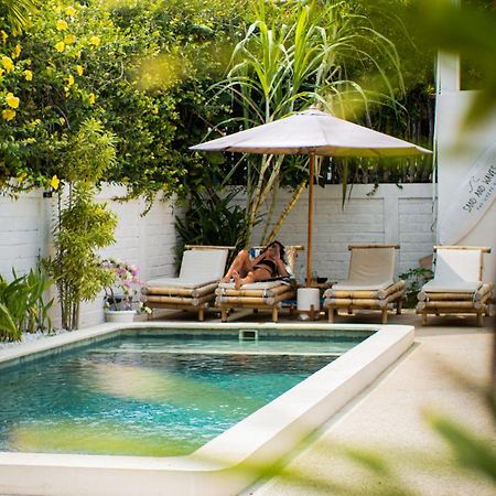 Apartamento The White Bay Lombok Kuta  Exterior foto